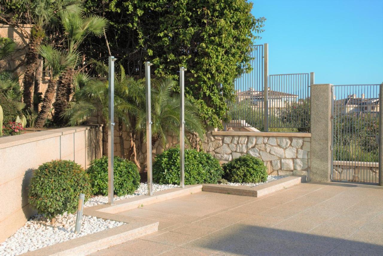 Bay View Luxury Apartment, Amazing Sea View & Pool Benalmadena